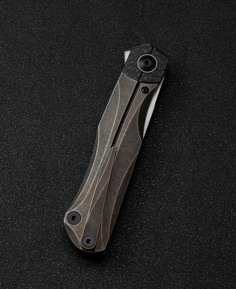 BESTECH THYRA BT2106B Titanium+Carbon Fiber Inlay Handle: 3.56" M390 Blade