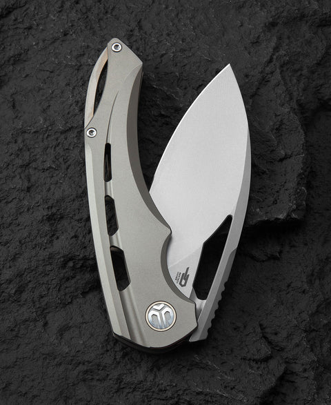 BESTECH FAIRCHILD BT2202A Titanium Handle: 3.97" S35VN Blade