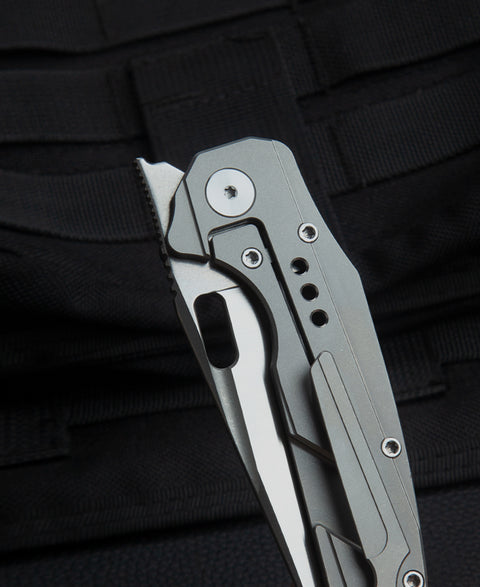 BESTECH NYXIE BT2209C Titanium +Carbon Fiber Handle: 3.43" S35VN Blade